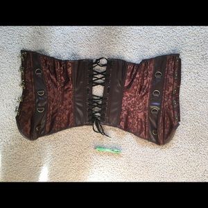 Nortsom corset top.... only use one time...